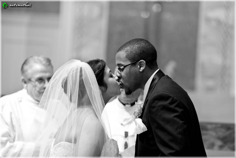 Melanie + Jason : modern weddings {villa park, illinois} | https://www.natemathai.com/2011/melanie-jason-modern-weddings-villa-park-illinois/ chicago wedding photography images