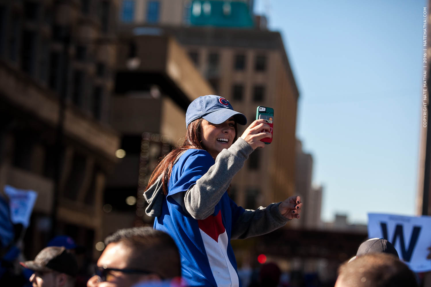 Cubs on Parade | https://www.natemathai.com/2016/cubs-on-parade/ chicago wedding photography images